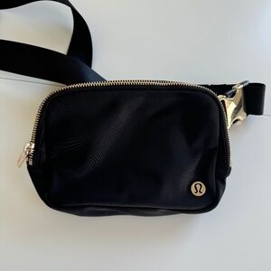 Lululemon Everywhere Belt Bag 1L Metal Hardware Black and Gold